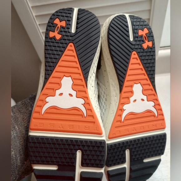 Under Armour Project Rock BSR 4 Cross Training Running Shoes NWT - Picture 8 of 10